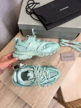 Кроссовки  Balenciaga Артикул BMS-133584. Вид 3