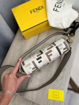 Сумка женская Fendi Артикул BMS-133619. Вид 3