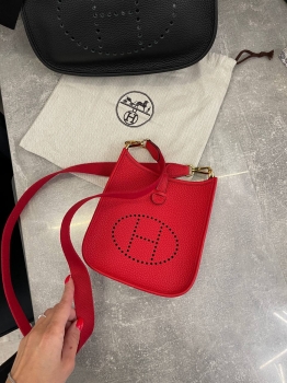 Сумка женская Evelyne mini Hermes Артикул BMS-133622. Вид 1