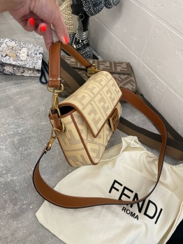 Сумка женская Fendi Артикул BMS-133631. Вид 5
