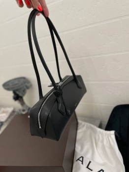 Сумка женская  Alaia Артикул BMS-133641. Вид 4
