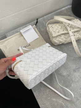 Сумка женская Bottega Veneta Артикул BMS-133807. Вид 4