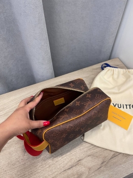Косметичка Louis Vuitton Артикул BMS-133812. Вид 6