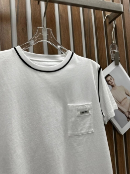Футболка Miu Miu Артикул BMS-133822. Вид 2