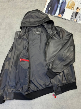 Кожаная куртка Kiton Артикул BMS-133858. Вид 2