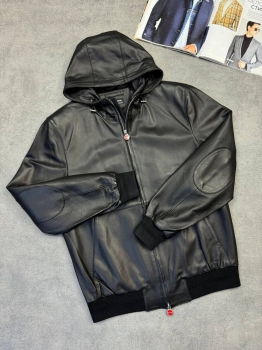 Кожаная куртка Kiton Артикул BMS-133858. Вид 1