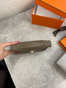 Сумка женская   Kelly Pochette  Swift Leather Hermes Артикул BMS-133910. Вид 2