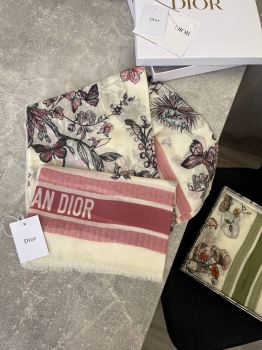 Платок  Christian Dior Артикул BMS-133927. Вид 1