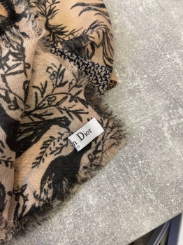 Платок Christian Dior Артикул BMS-133930. Вид 2