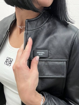 Кожаный бомбер  Prada Артикул BMS-130057. Вид 2