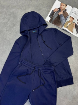 Костюм спортивный Kiton Артикул BMS-134203. Вид 2