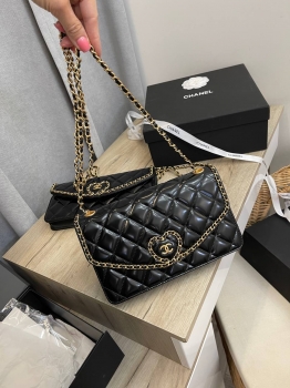  Сумка женская  Chanel Артикул BMS-134379. Вид 2