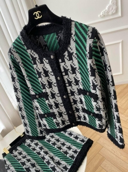  Костюм женский Chanel Артикул BMS-134394. Вид 3