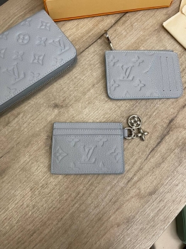 Картхолдер Louis Vuitton Артикул BMS-134414. Вид 1