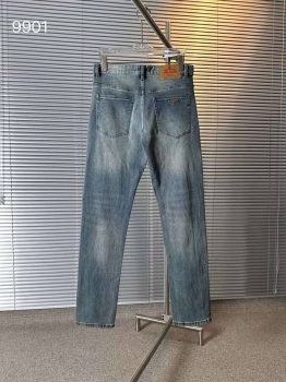 Джинсы  Prada Артикул BMS-134504. Вид 1