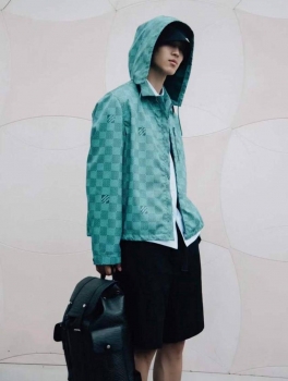 Ветровка  Gucci Артикул BMS-134617. Вид 1