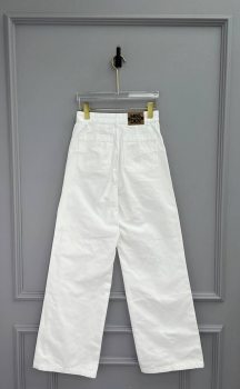 Джинсы Christian Dior Артикул BMS-134632. Вид 2