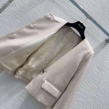 Костюм женский Prada Артикул BMS-134644. Вид 6