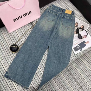 Джинсы Miu Miu Артикул BMS-134695. Вид 2