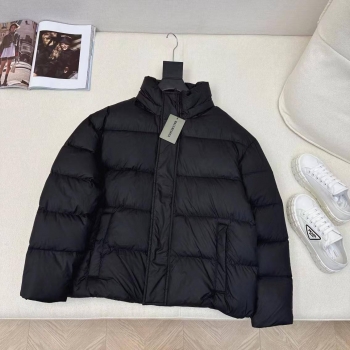 Пуховик Balenciaga Артикул BMS-134704. Вид 2