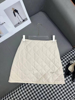 Костюм женский  Prada Артикул BMS-134714. Вид 3