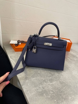 Сумка женская   Kelly, 25, PHW Epsom leather Hermes Артикул BMS-135002. Вид 1
