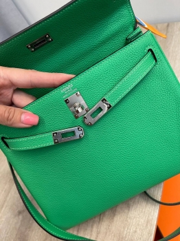 Сумка женская  Kelly, 25, PHW Togo leather Hermes Артикул BMS-135003. Вид 7