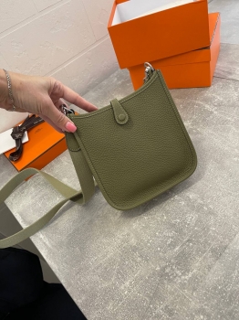 Сумка женская Evelyne  mini Hermes Артикул BMS-135005. Вид 3