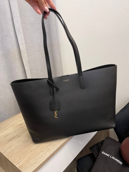 Сумка женская  Yves Saint Laurent Артикул BMS-135038. Вид 1