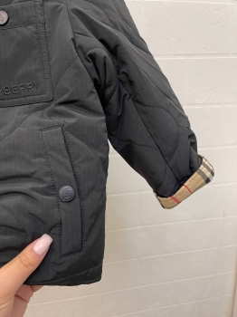 Двухсторонняя ветровка Burberry Артикул BMS-135093. Вид 2