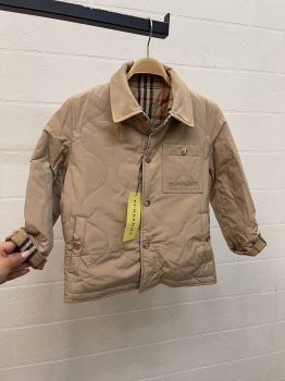 Двухсторонняя ветровка Burberry Артикул BMS-135092. Вид 1