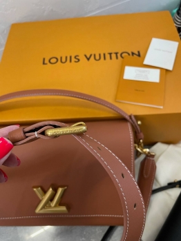 Сумка женская Louis Vuitton Артикул BMS-135071. Вид 2