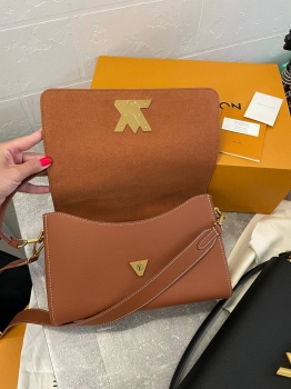 Сумка женская Louis Vuitton Артикул BMS-135071. Вид 5
