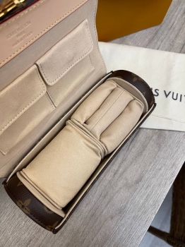 Чехол для часов и украшений Louis Vuitton Артикул BMS-135075. Вид 7