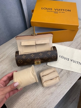 Чехол для часов и украшений Louis Vuitton Артикул BMS-135075. Вид 3