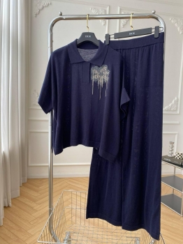 Костюм женский Brunello Cucinelli Артикул BMS-135078. Вид 1
