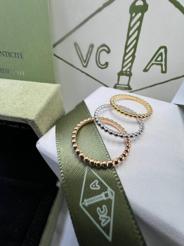 Кольцо Van Cleef Артикул BMS-135114. Вид 1