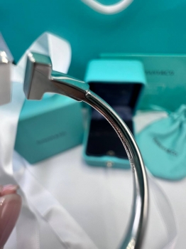 Кольцо  Tiffany&Co Артикул BMS-135119. Вид 2
