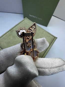 Брошь  Van Cleef Артикул BMS-135211. Вид 2