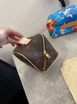 Несессер Louis Vuitton Артикул BMS-135222. Вид 3