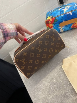 Несессер Louis Vuitton Артикул BMS-135222. Вид 4
