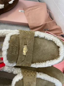 Лоферы Miu Miu Артикул BMS-135224. Вид 3