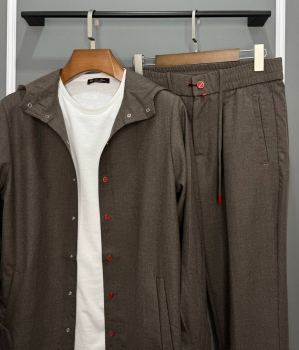 Костюм мужской Kiton Артикул BMS-135353. Вид 3