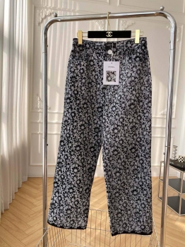 Джинсы  Chanel Артикул BMS-135479. Вид 1