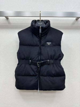 Жилет Prada Артикул BMS-135515. Вид 1