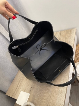 Сумка женская The Row Артикул BMS-135572. Вид 3