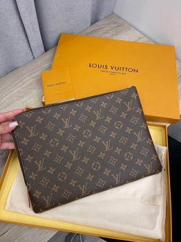 Папка 31*22 см Louis Vuitton Артикул BMS-135594. Вид 1