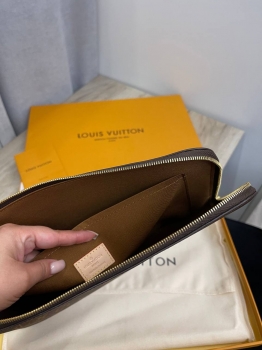 Папка 31*22 см Louis Vuitton Артикул BMS-135594. Вид 5