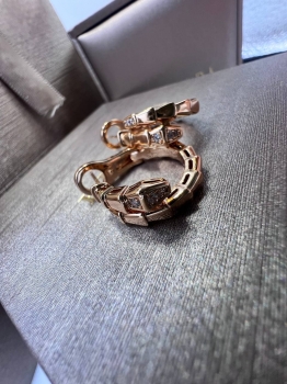 Серьги  Bvlgari Артикул BMS-135623. Вид 4