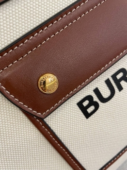 Сумка женская Burberry Артикул BMS-135639. Вид 3